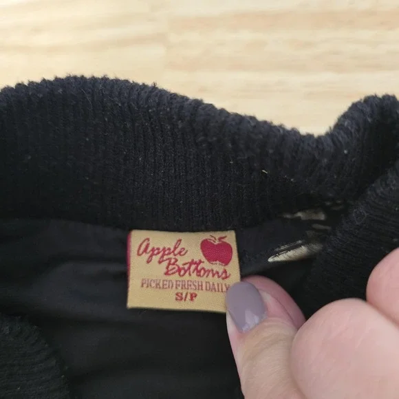 Apple Bottoms Jacket Womens Small Black Gold Puffer Bomber Logo Zip Down Feather - Picture 3 of 11